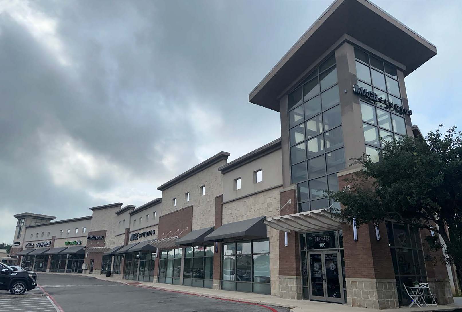 Canyon Creek Shopping Center | San Antonio, TX — 946 N Loop 1604 W, San Antonio, TX, 78232