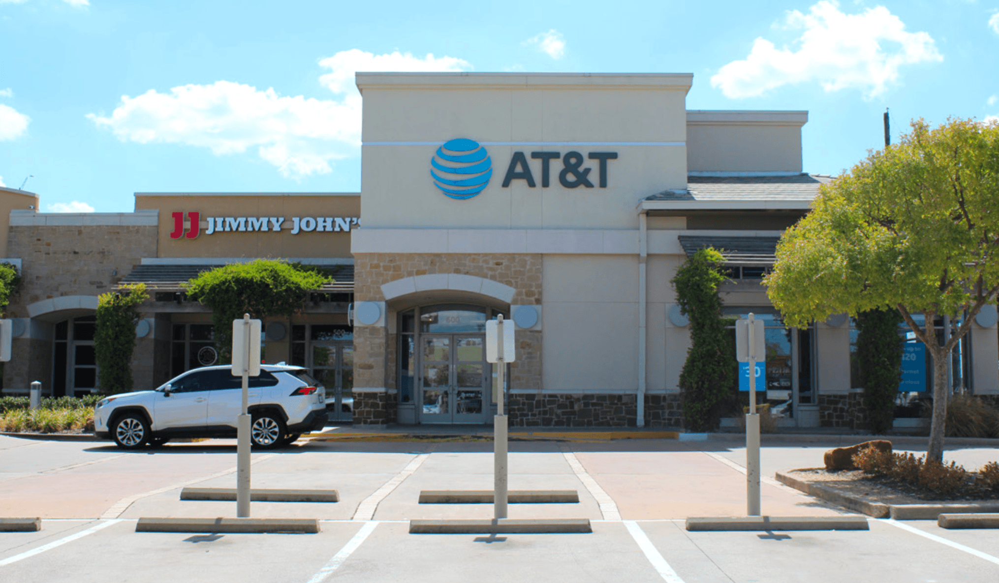 Towers of Grapevine | Grapevine, TX — 1401 William D Tate Avenue, Grapevine, TX, 76051 photo 2