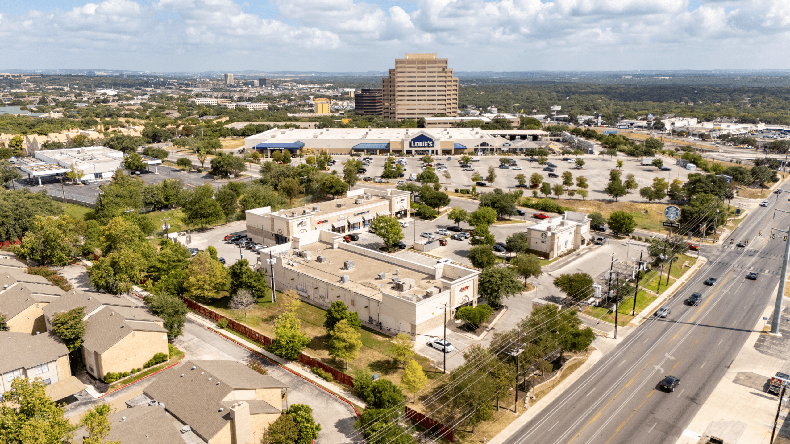 Plazas at Callaghan — 7863 Callaghan Road, San Antonio, TX, 78229 photo 4